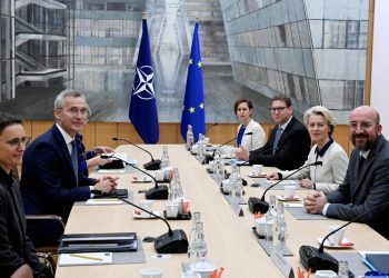 NATO ve AB, ortak tehditlere karşı işbirliği bildirisi imzaladı