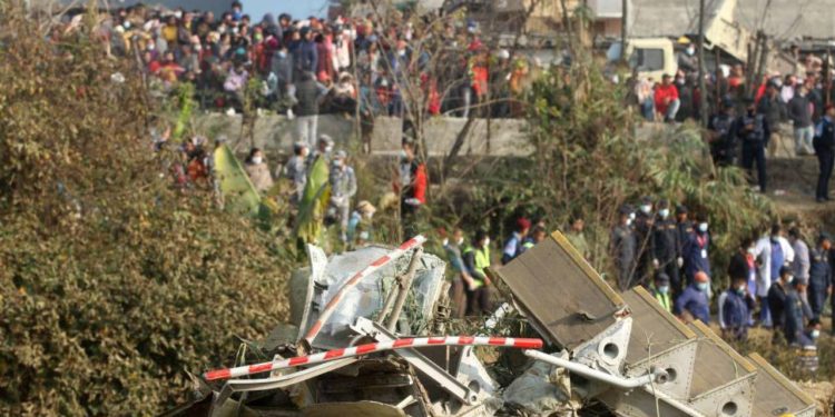 Nepal'de yolcu uçağı düştü: 68 ölü