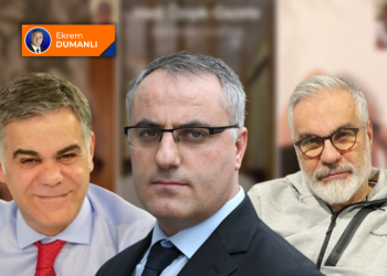 Önce soytarılar gider