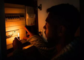 Pakistan karanlığa büründü