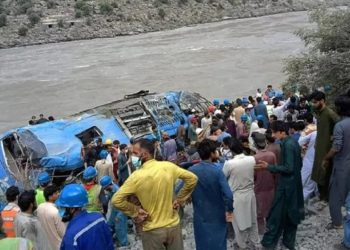 Pakistan'daki bot faciasında ölü sayısı 41'e çıktı