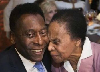 Pele'nin ölümüyle ilgili iddia: Annesi henüz bilmiyor