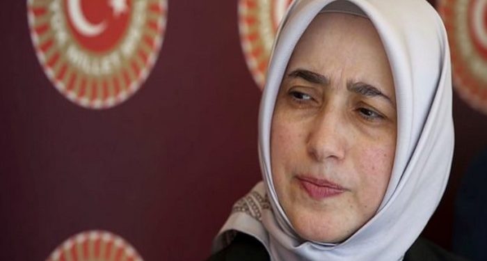 Randevu vermeyen HDP’ye ilk tepki AKP’li Özlem Zengin’den: ‘Başörtüsü konusunu siyasi malzemeye dönüştürdüler’