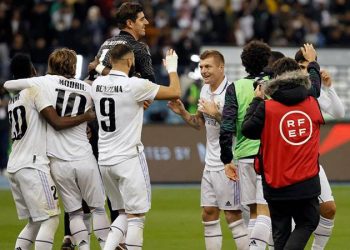 Real Madrid, İspanya Süper Kupa'da finalde!