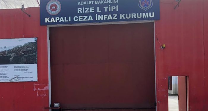 Rize L Tipi’nde 20 gündür su yok, tutuklular perişan