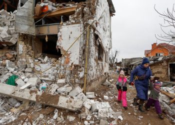 Rusya'nın Ukrayna'ya füze saldırılarında en az 11 kişi öldü