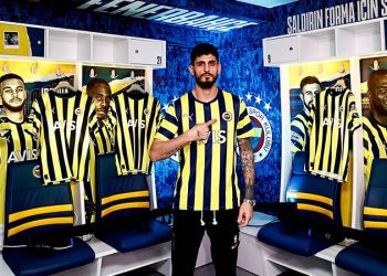 Samet Akaydın Fenerbahçe'de