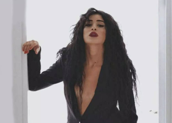 Şarkıcı Seçil Çiftçi, peşini bırakmayan eski sevgilisini öldürdü