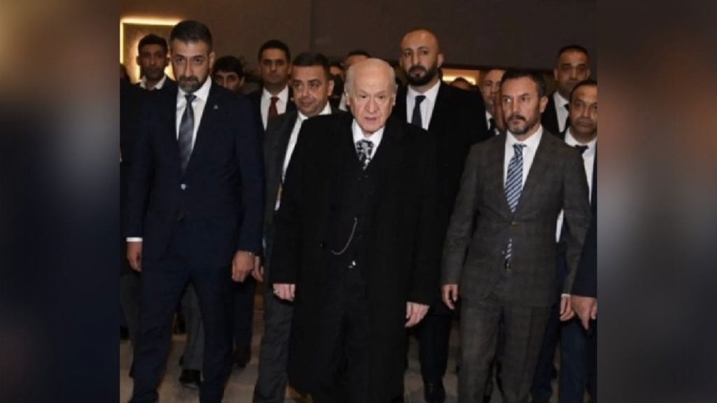 Savcı ‘Alparslan Çelik bulunamıyor’ diyerek dosyayı faili meçhule gönderdi: Devlet Bahçeli'nin yanından çıktı