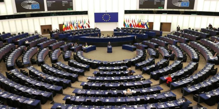 Schengen vize başvurularının dijitalleşmesi teklifi kabul edildi