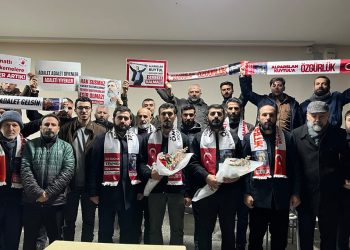 Semra Kuytul: Suç örgütü balonu ellerinde patladı, 5 kardeşimiz tahliye oldu