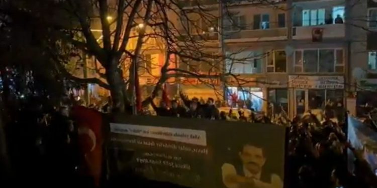 Sinan Ateş için mevlid okutuldu, 'intikam' sloganları atıldı