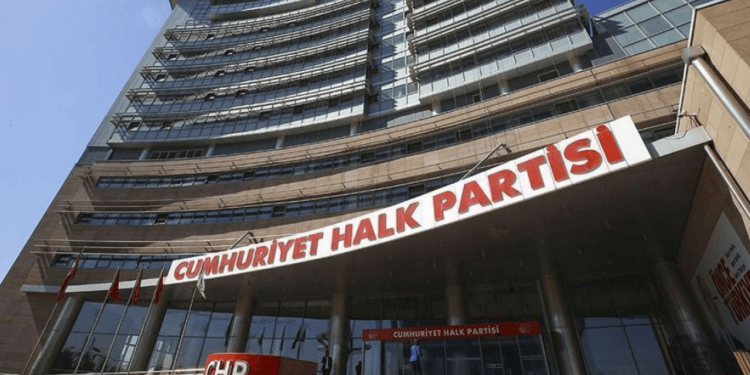 Son Dakika: CHP heyeti, Adalet Bakanı Bekir Bozdağ'ı ziyaret edecek