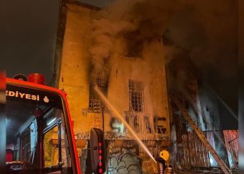 Surp Pırgiç Ermeni Kilisesi’nde yangın: 2 kişi öldü