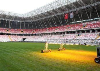 TFF 4 Eylül Stadı'na olumsuz rapor vermişti; Sivasspor-Adana Demirspor maçının oynanacağı stadyum değişti!