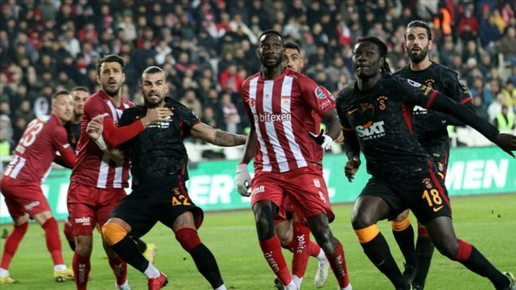 TFF, tartışmalı Sivasspor-Galatasaray maçının VAR kayıtlarını açıkladı