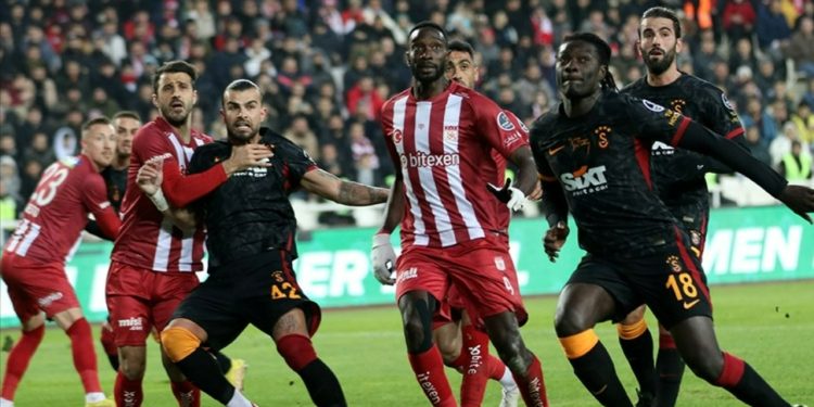 TFF, tartışmalı Sivasspor-Galatasaray maçının VAR kayıtlarını açıkladı
