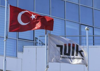 TÜİK'te büyüme rakamları sonrası Ulusal Hesaplar Daire Başkanı görevden alındı!