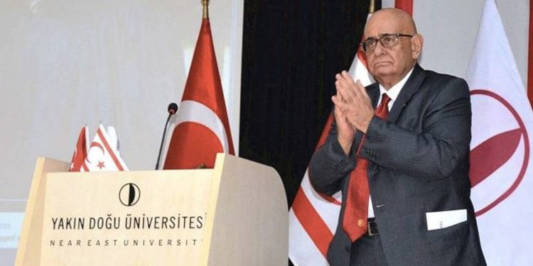 Tanıl Bora yazdı: Bir tür şaman diyemez miyiz Ümit Hoca için?