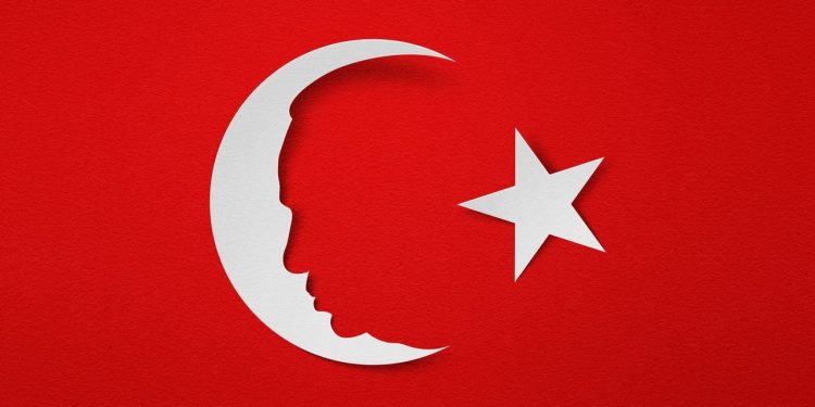 The Economist Türkiye için 'diktatörlük' uyarısı yaptı, Fahrettin Altun 'klişe' dedi