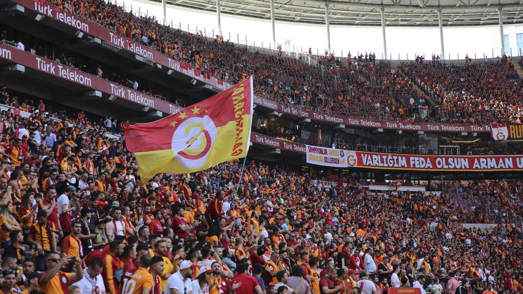 Tribünün lideri Galatasaray; işte Süper Lig'deki seyirci ortalamaları