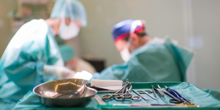 Türk Böbrek Vakfı: Geçim sıkıntısından dolayı böbreğini satmak isteyenler arttı