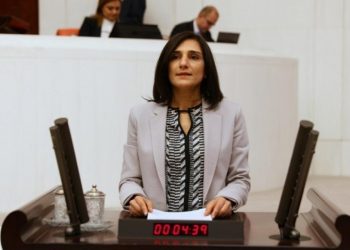 Tutuklu gazeteciler Meclis gündeminde: Her koşulda gerçeği yazacaklar