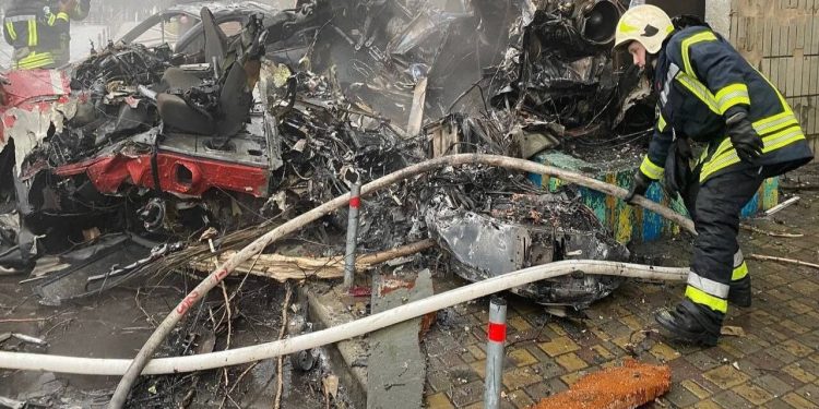 Ukrayna'da helikopter kazası: İçişleri bakanı dahil 16 kişi öldü