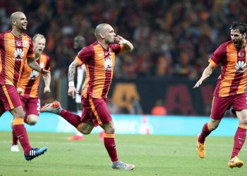 Wesley Sneijder, transfer sürecini anlattı: Liverpool'u değil Galatasaray'ı seçtim