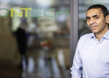 Uğur Şahin: Yeni bir Covid-19 aşısı geliştiriyoruz