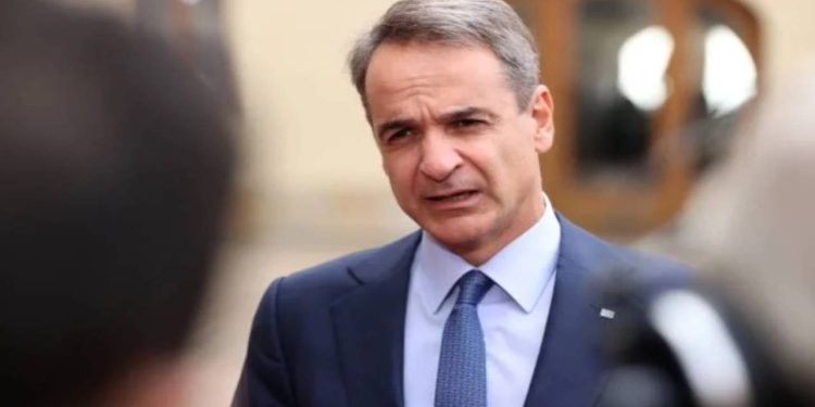 Yunanistan'da 'ırkçı partilerin meclise girmemesi' için yasa çıkaracak