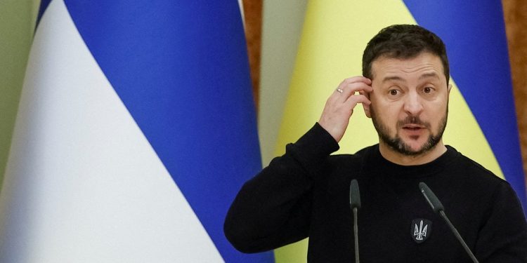 Zelenskiy tanklardan sonra 'el artırdı': Uzun menzilli füze istiyoruz