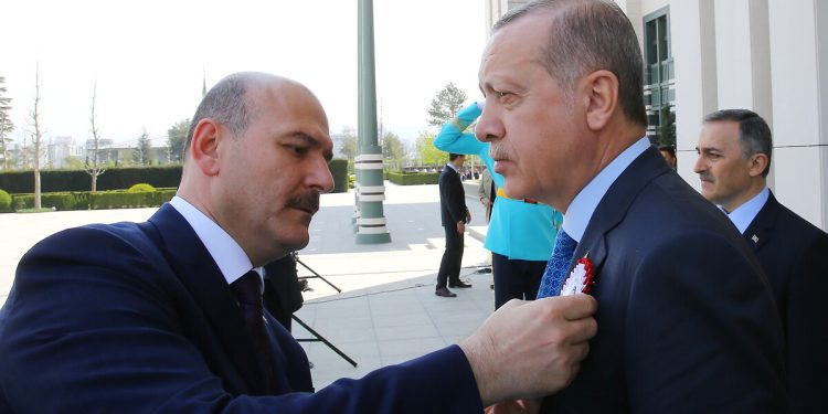 ‘Soylu, özel ekip kurdu; elindeki arşiv Erdoğan’ı korkutuyor’