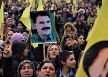 ‘Tecrit direnişle kırılabilir’