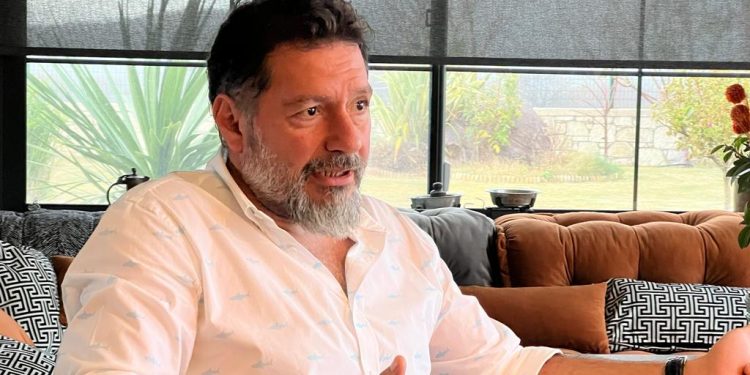 ‘Zarrab davasında Erdoğan’la ilgili soruları başka raunda saklamış olabilirler’