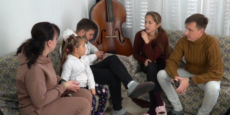 Türkiye’deki Ukraynalılar Savaşın Birinci Yılında Belirsizlikten Endişeli