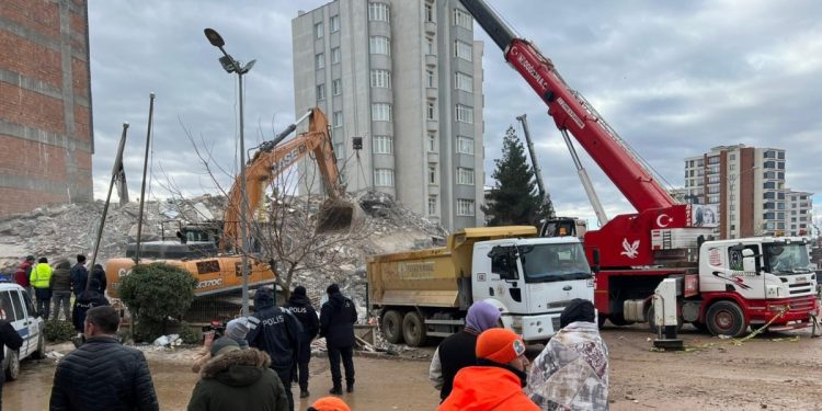 Bir Müteahhit Daha Gözaltına Alındı