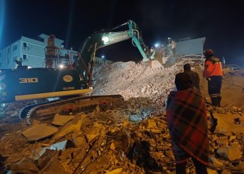 KKTC’li Voleybol Takımı da Enkaz Altında