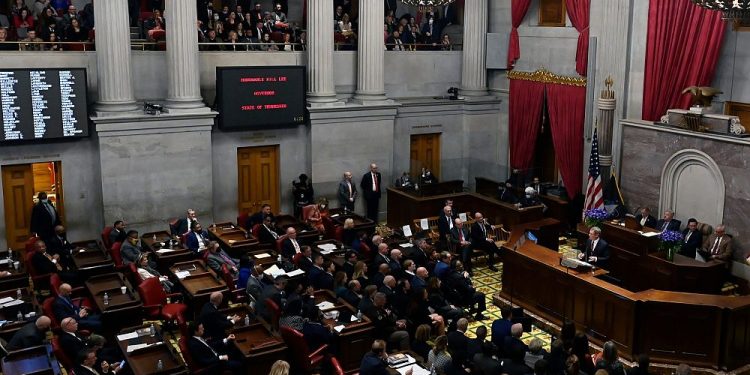 ABD Temsilciler Meclisi ‘Salgın Bitti’ yasa tasarısını kabul etti