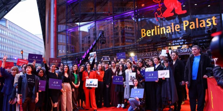 Berlinale’de Altın Ayı Ödülü Belgesel Filme Verildi