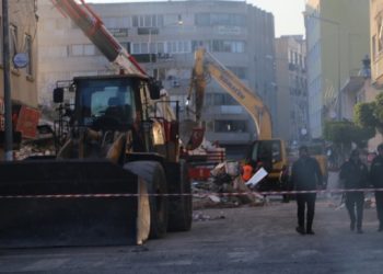 Depremzedelerin İskenderun’dan çıkışları sürüyor