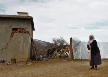 Göçe zorlanan köylüler: Topraklarımızı terk etmek istemiyoruz