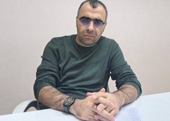 ‘Sansür yasası’nın ilk davası gazeteci Aygül’e açıldı