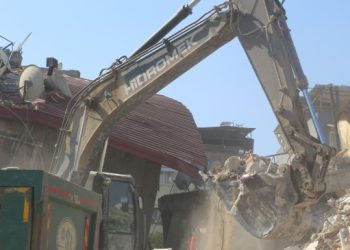 Hatay’da 5’inci gün: Arama-kurtarma yerini enkaz kaldırmaya bıraktı