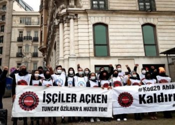 Birleşerek direnen işçiler kazanıyor