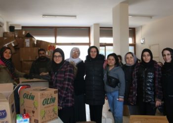 Deprem gönüllüleri: Yeniden inşa için dayanışmayı büyütelim