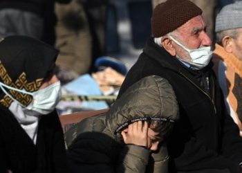 Bakan Koca: Deprem bölgesinde 1 suçiçeği vakası saptandı