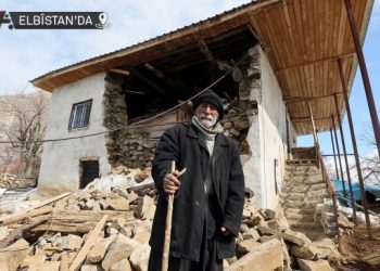 Günlerce aç susuz yardım beklediler