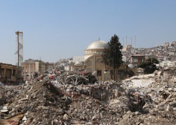 Mereş’te enkazdan cenazeler çıkıyor: Kayıp yüzlerce kişi var