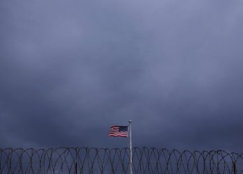 ABD, Guantanamo hapishanesinden Pakistanlı iki kardeşi serbest bıraktı